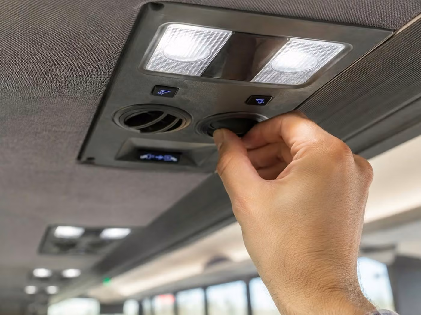hinesville 15 passenger minibus air conditioning