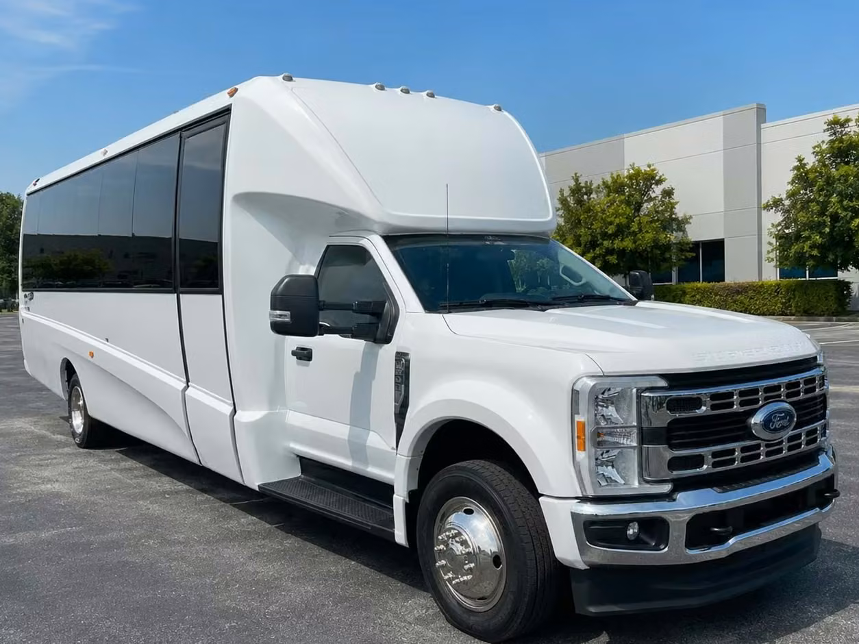 hinesville 25 passenger minibus rental