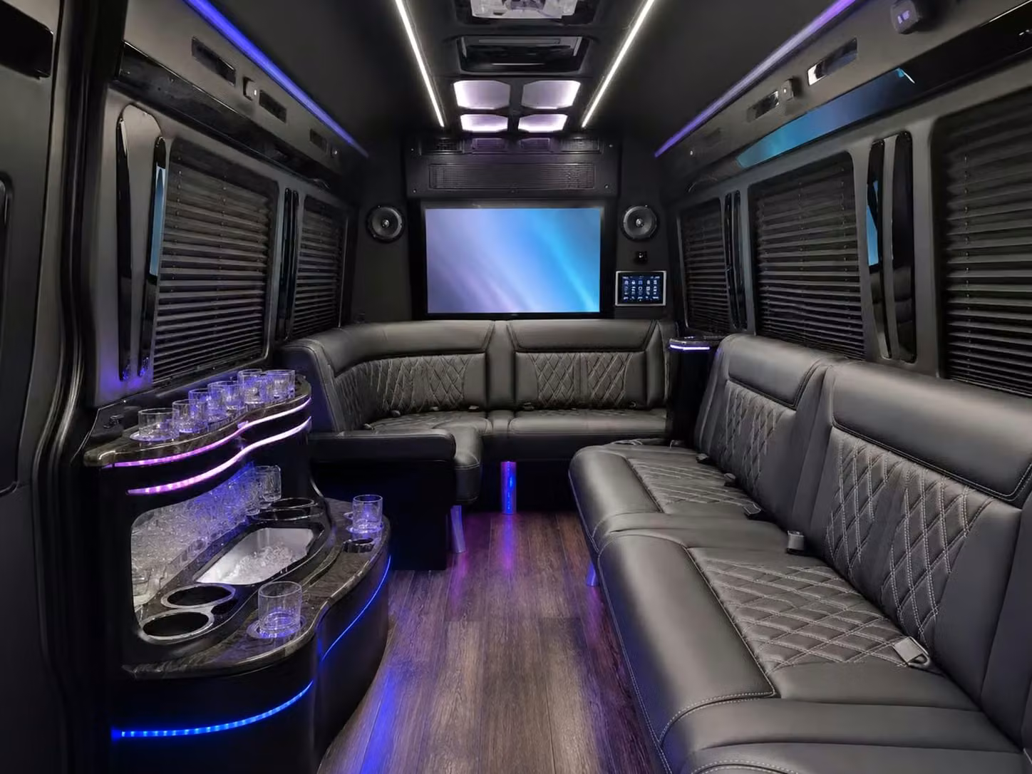 hinesville charter bus rentals in hinesville and nearby cities