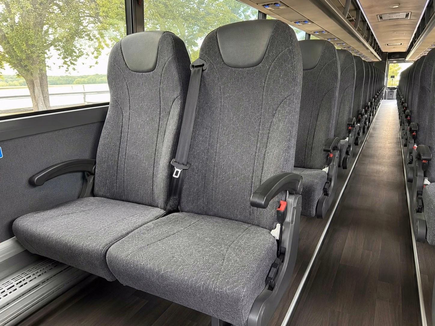 hinesville get hinesville bus rental quotes in 30 seconds