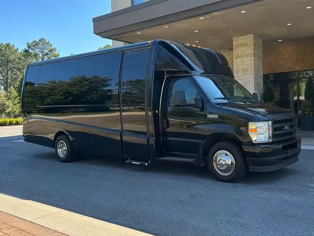 hinesville charter bus rentals