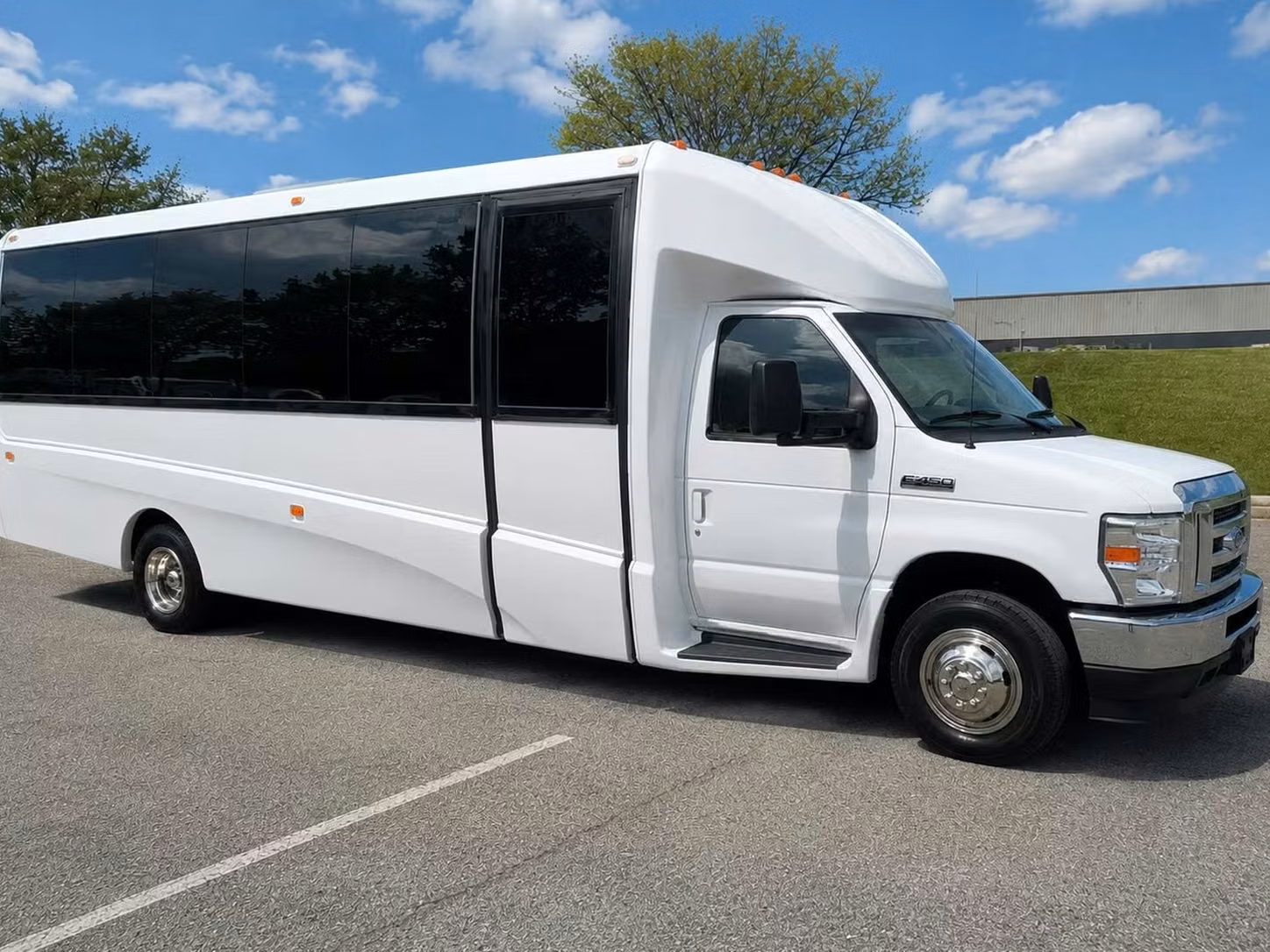 20 passenger minibus